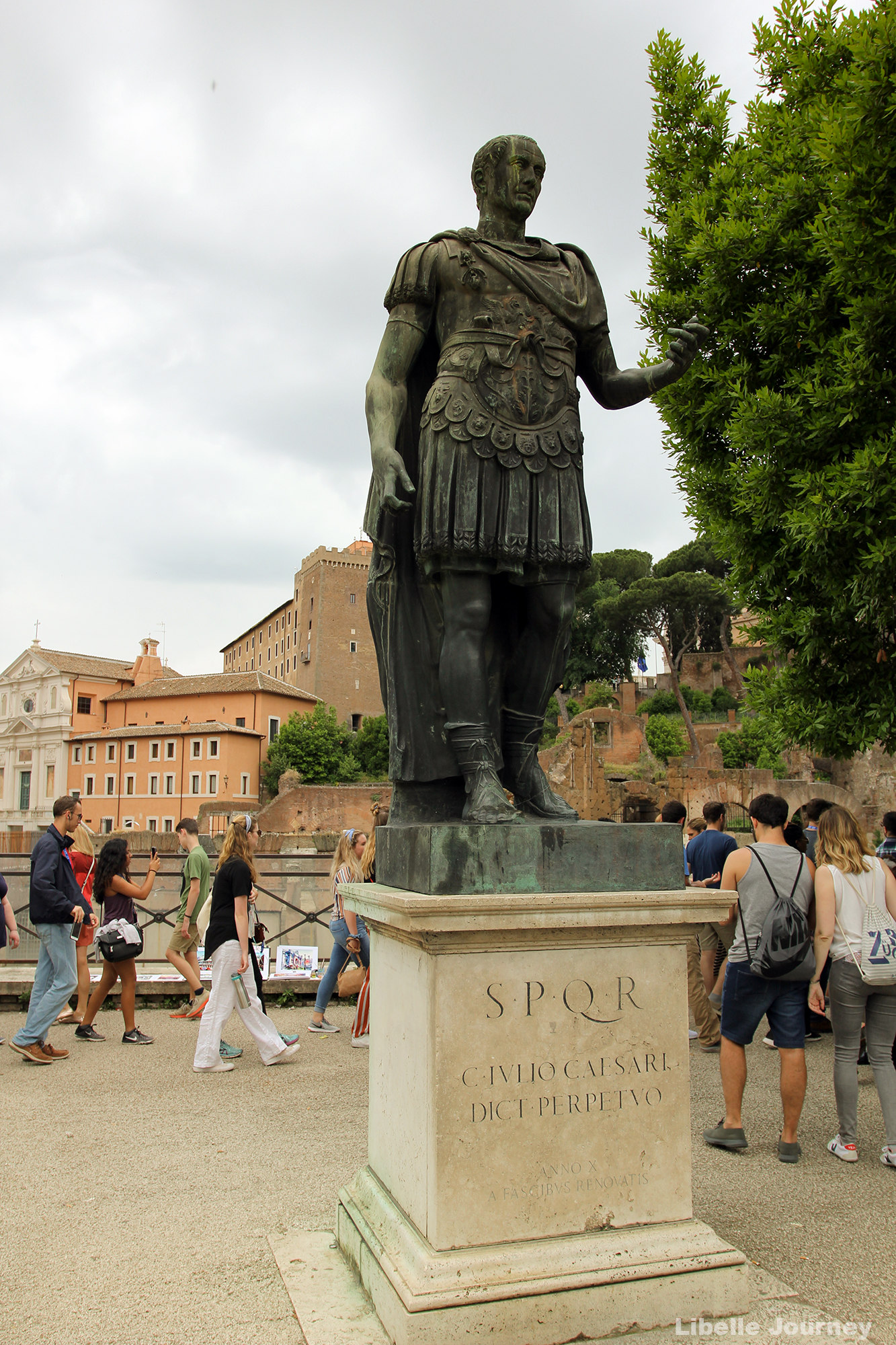 Statua di Cesare