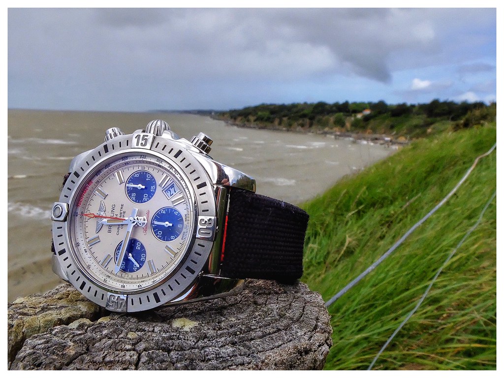 (Toute petite) histoire de mes Chronomat - Page 2 32769211367_92c8380a29_b