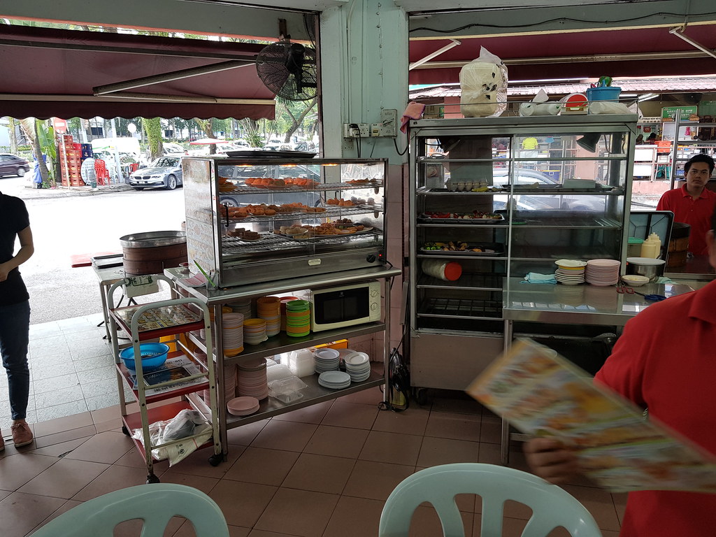 @ 伊甸点心城 Restoran Eden Dim Sum City at Bandar Menjalara, Kepong