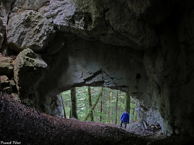 Daniel dans la Grotte de la Grande Cheminée - CHaux les Crotenay - Jura