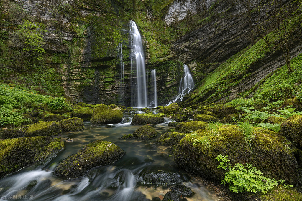 Waterfall - Cascades du Flumen