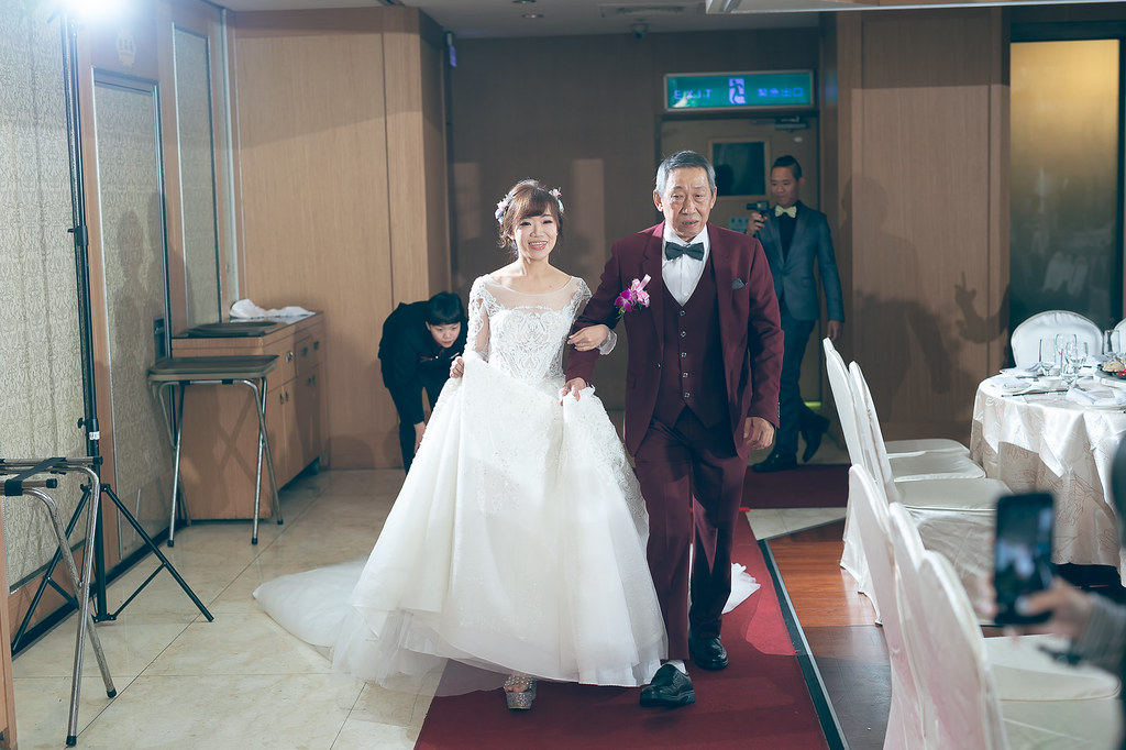 [婚禮攝影]Ryan & PeiPei 幸福喜宴@新莊翰品酒店-最專業的團隊完成每場完美婚禮紀錄，拍的不只好更要快! #台北婚攝
