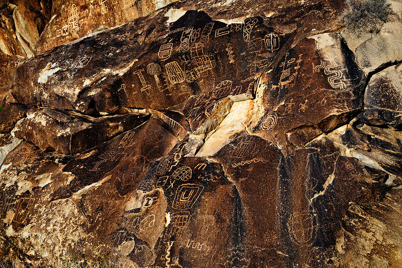 Big Wall of Petroglyphs