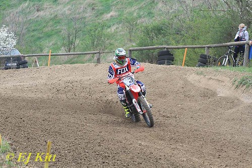 comp_EJK_3442 | by ej.kitt