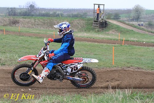 comp_EJK_3378 | by ej.kitt