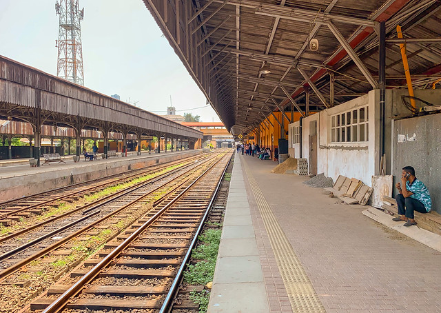 Colombo train station