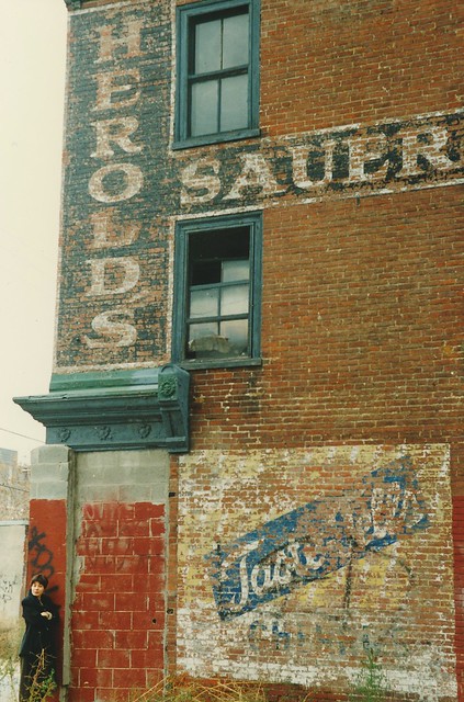 Philadelphia ghost sign 1991
