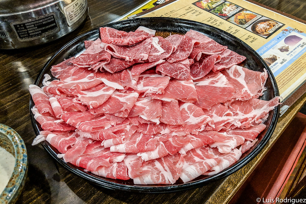 Ternera y cerdo agu de Okinawa, para un shabu-shabu