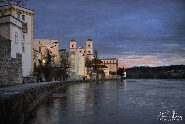 Innkai, Passau, at dusk