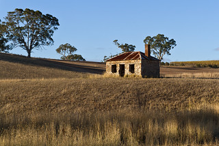 Junction Road, just outside Littlehampton, Adelaide Hills - South Australia