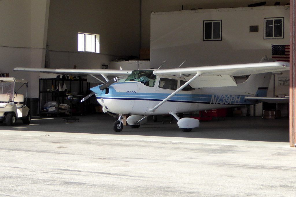 N739PH Cessna 172N Skyhawk cn 172-70893 Torrance 21Feb19