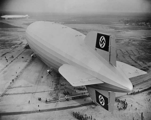 Hindenburg's first landing at Lakehurst 1936.