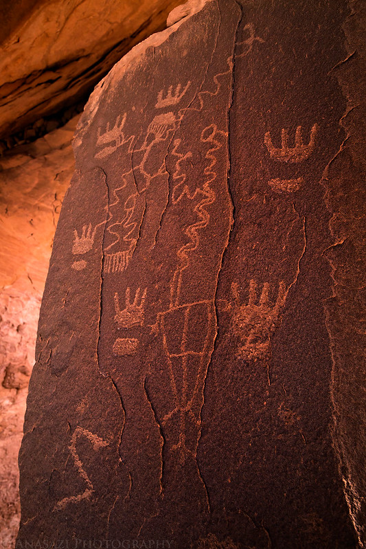 Bear Paw Print Boulder