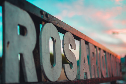 Rosario Norte by Martín Marilungo, estacionrosarionorte sunset atardecer rosario argentina estaciondetrenes sunlight cartel anden rosar