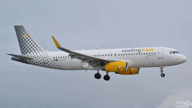Vueling 🇪🇸 Airbus A320-200 EC-LVS