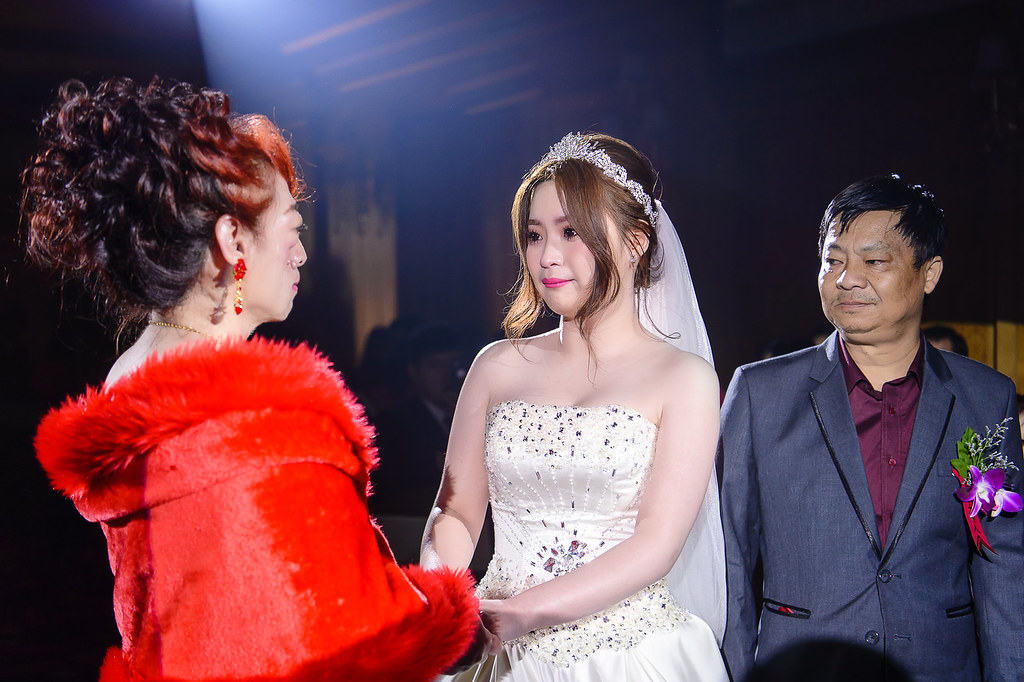 [婚禮攝影]浩瑋珮琪幸福喜宴@台中僑園麗池廳-最專業的團隊完成每場完美婚禮紀錄，拍的不只好更要快! #婚禮攝影