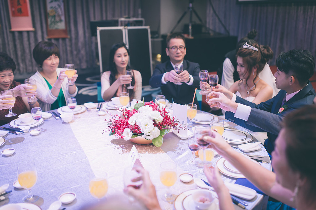 [婚禮攝影]睿圳哲如 文定迎娶晚宴@長榮桂冠彭園會館-最專業的團隊完成每場完美婚禮紀錄，拍的不只好更要快! #婚攝作品
