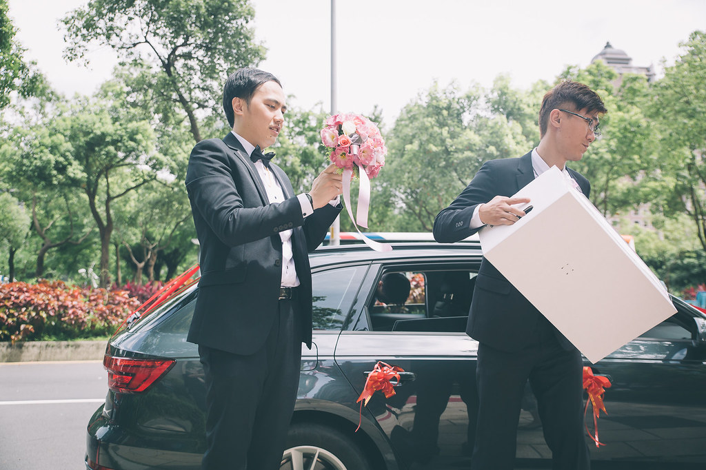 [婚禮攝影]啟康于瑄 文定迎娶午宴@新店豪鼎-最專業的團隊完成每場完美婚禮紀錄，拍的不只好更要快! #婚禮紀錄