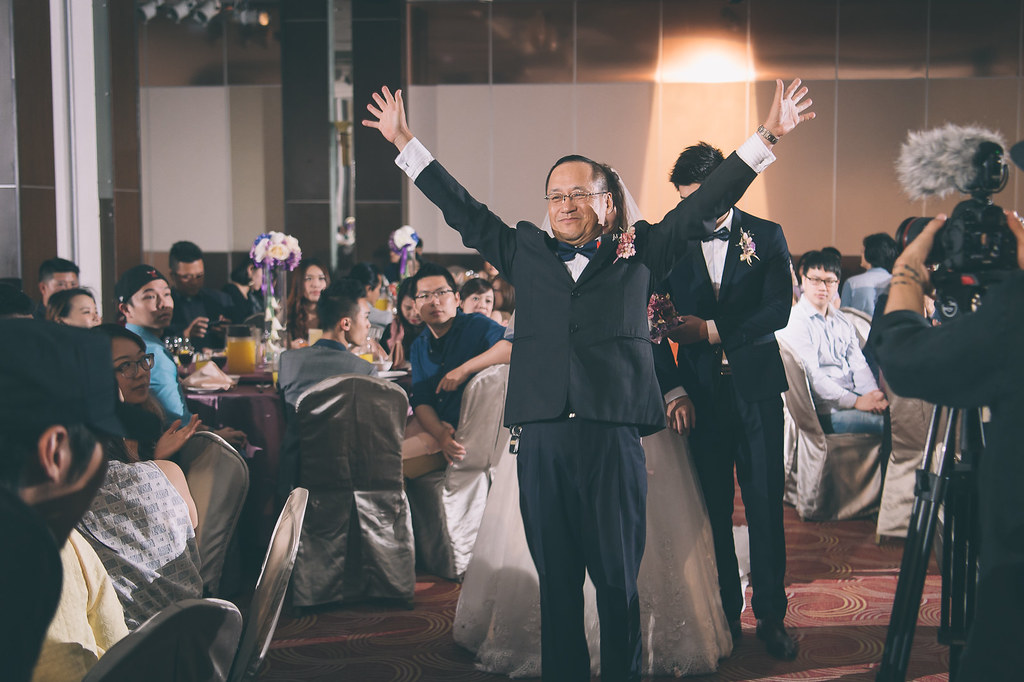 [婚禮攝影]裕崙葉彤迎娶儀式午宴@晶宴會館民權館-最專業的團隊完成每場完美婚禮紀錄，拍的不只好更要快! #婚禮拍立得
