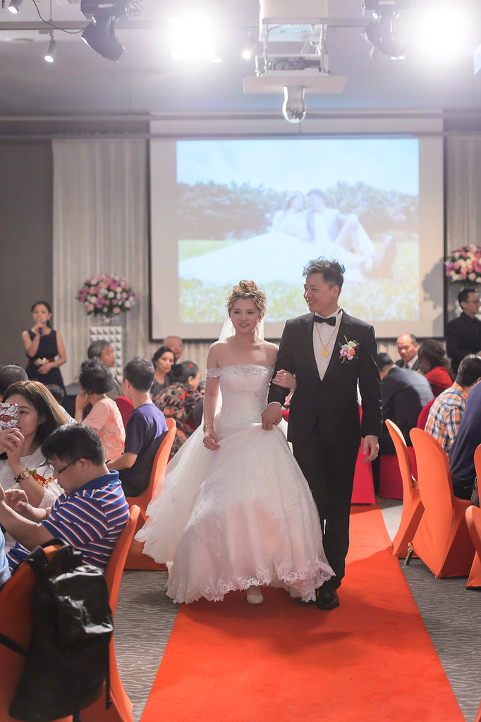 [婚禮攝影]韋宏純儀 文定午宴@寒舍樂樂軒-最專業的團隊完成每場完美婚禮紀錄，拍的不只好更要快! #婚禮攝影