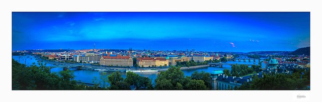 Panorama PRAG - blue hour