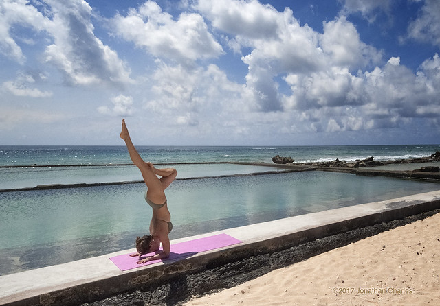 Foot in the clouds – Yoga at Ariel