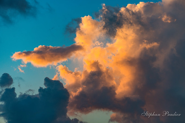 Florida cloud.jpg