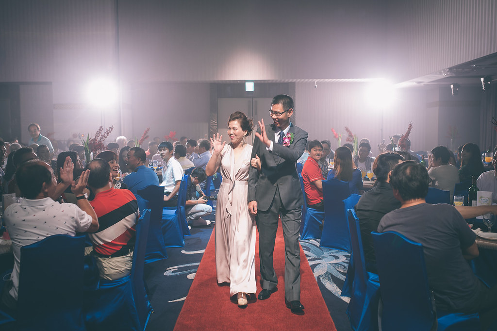[婚禮攝影]睿圳哲如 文定迎娶晚宴@長榮桂冠彭園會館-最專業的團隊完成每場完美婚禮紀錄，拍的不只好更要快! #婚攝作品
