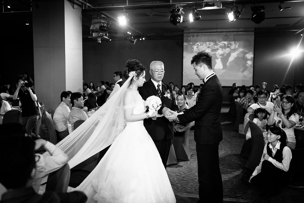 [婚禮攝影]韋宏純儀 文定午宴@寒舍樂樂軒-最專業的團隊完成每場完美婚禮紀錄，拍的不只好更要快! #婚攝推薦