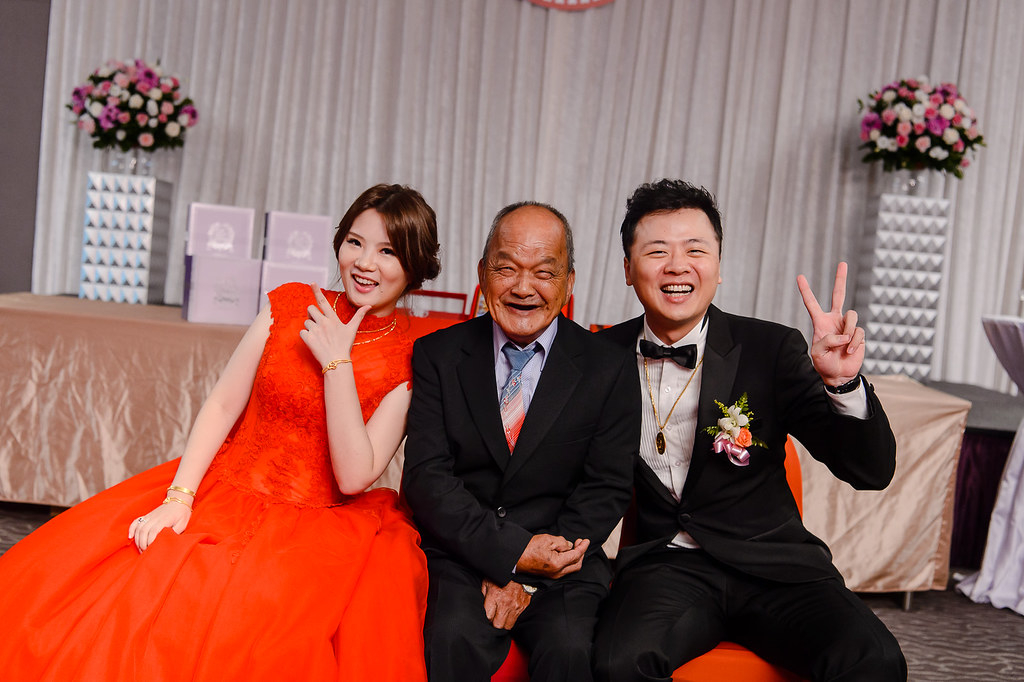 [婚禮攝影]韋宏純儀 文定午宴@寒舍樂樂軒-最專業的團隊完成每場完美婚禮紀錄，拍的不只好更要快! #婚攝作品