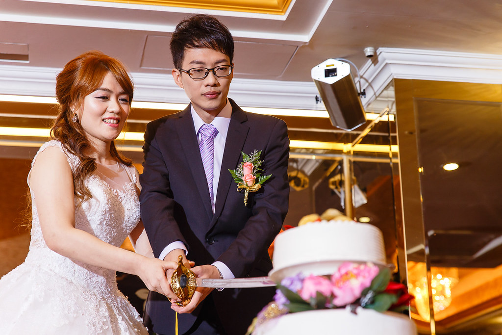 [婚禮攝影]怡仲怡鈞 迎娶喜宴@台北天成飯店-最專業的團隊完成每場完美婚禮紀錄，拍的不只好更要快! #婚攝