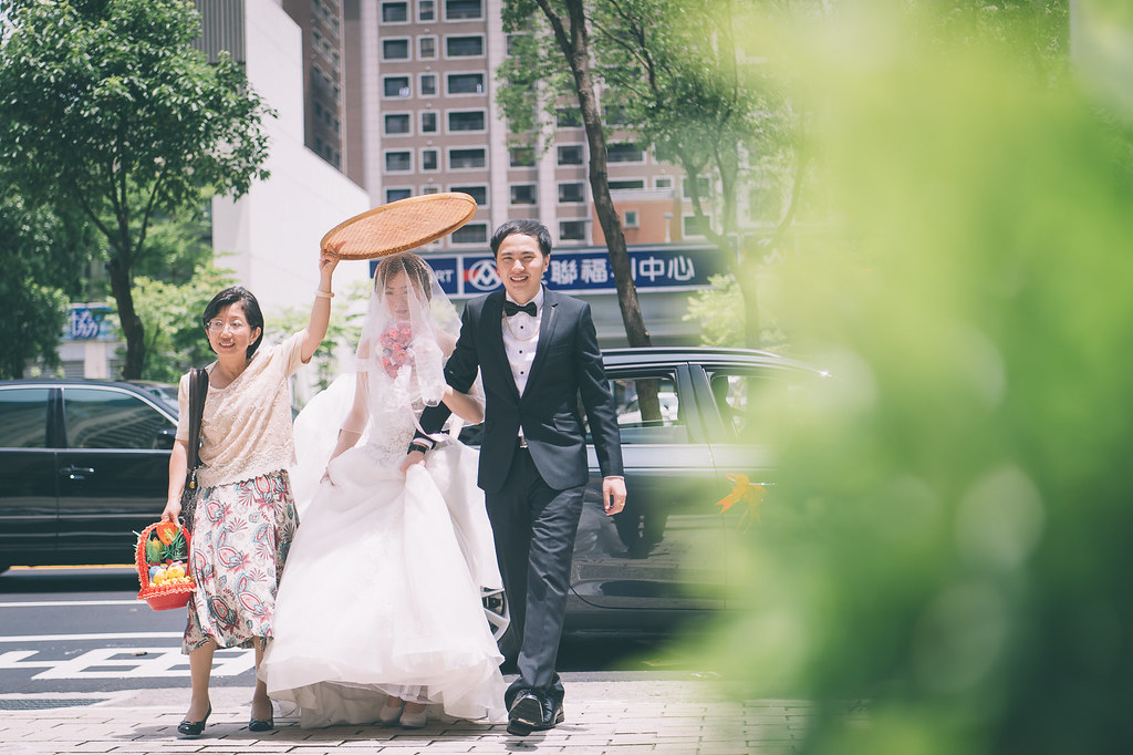 [婚禮攝影]啟康于瑄 文定迎娶午宴@新店豪鼎-最專業的團隊完成每場完美婚禮紀錄，拍的不只好更要快! #婚禮攝影