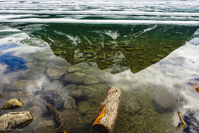 Reflection of Mtn @ Lake Louise 51 DSCF4098