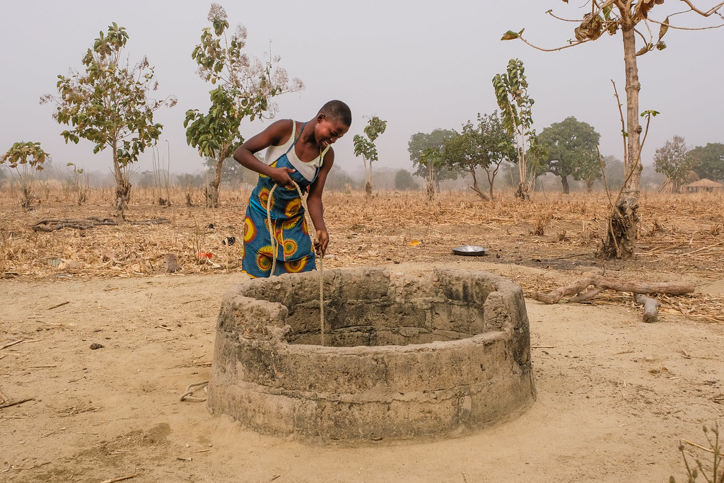 Water fetching in Gwenia, Kassena Nankana District - Ghana.