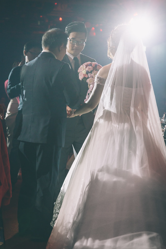 [婚禮攝影]長穎雅妍 文定迎娶晚宴@新莊頤品-最專業的團隊完成每場完美婚禮紀錄，拍的不只好更要快! #婚攝