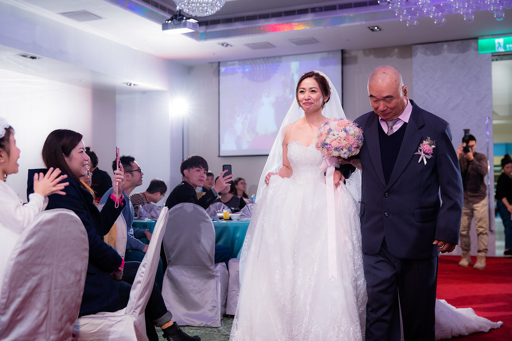 [婚禮攝影]韋宏婕貞 幸福喜宴@88號樂章-最專業的團隊完成每場完美婚禮紀錄，拍的不只好更要快! #婚禮攝影