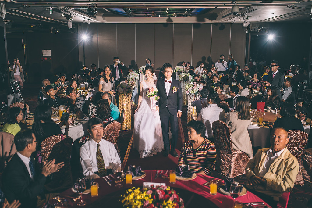 [婚禮攝影]奕安鈺雯 文定迎娶午宴@富信大飯店-最專業的團隊完成每場完美婚禮紀錄，拍的不只好更要快! #台北婚攝