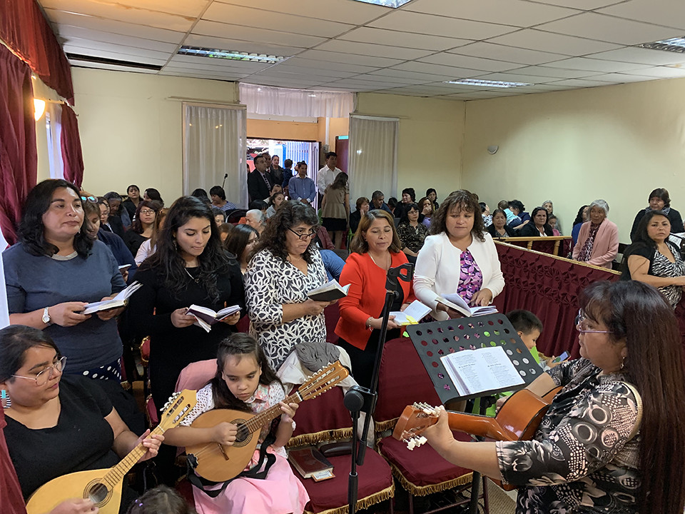 “Mujeres con Poder”: Confraternidad de Dorcas en Iglesia El Bosque