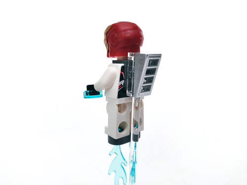 LEGO Super Heroes Avengers Endgame Minifigure 30452 with White Jumpsuit Iron Man 