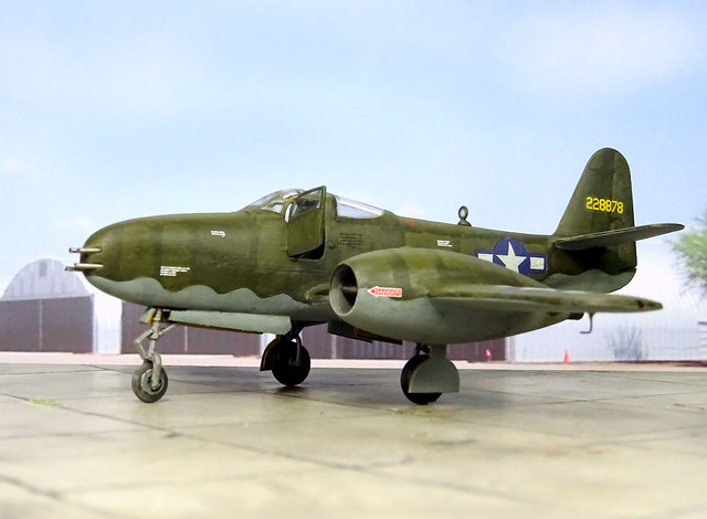 1:72 Bell XP-68A „Airagator“ (a.k.a. “Barrelcobra”), second prototype; USAAF s/n 42-228878; Muroc Dry Lake during flight test and evaluation, April 1944 (Whif/kitbashing)