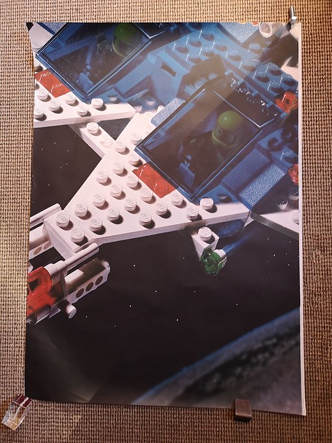 Giant Lego Classic Space advertising poster of 6980, Galaxy Commander, 1984. Detail