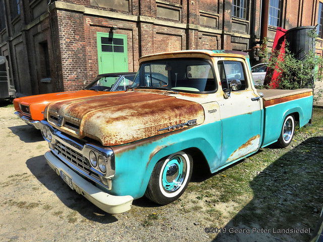 Ford F 100 Pick Up
