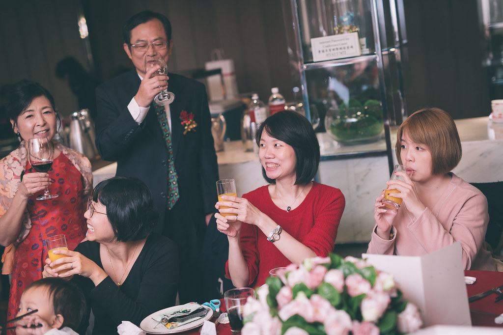 [婚禮攝影]Liao & Linda 幸福宴客@君悅酒店-最專業的團隊完成每場完美婚禮紀錄，拍的不只好更要快! #台北婚攝