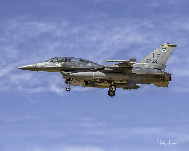 United States Air Force General Dynamics F-16DM-42-CF 90-0793