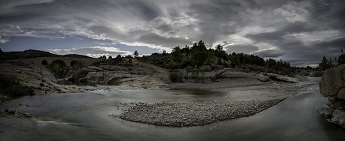El Bergantes no se toca... by Luis Pitarque García, Panorámica de 160º de la unión de tres tomas horizontales...del río Bergantes tras pasar por el puen