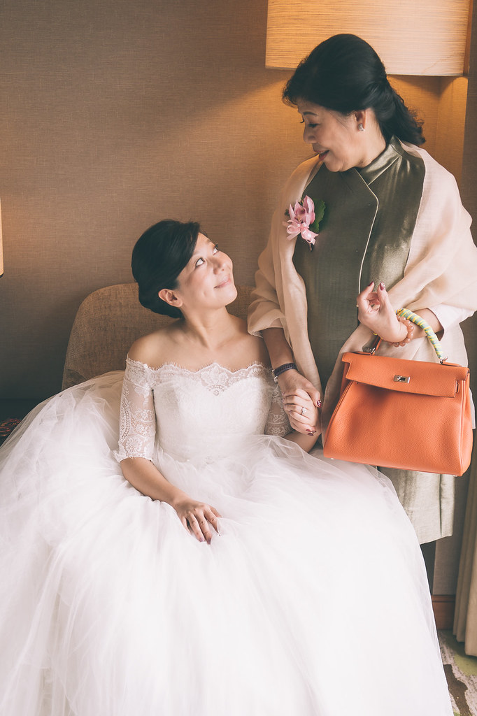 [婚禮攝影]鶴齡雅倫 幸福喜宴@六福皇宮-最專業的團隊完成每場完美婚禮紀錄，拍的不只好更要快! #婚禮紀錄