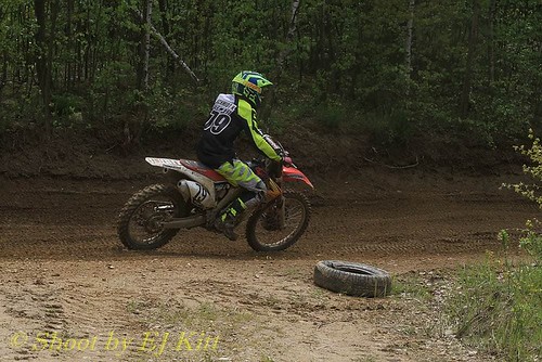 comp_EJK_4701 | by ej.kitt