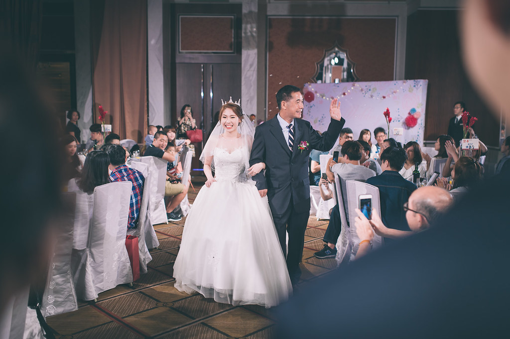 [婚禮攝影]哲綸妍綾 文定迎娶午宴@大直典華-最專業的團隊完成每場完美婚禮紀錄，拍的不只好更要快! #台北婚攝