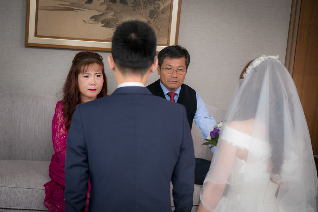[婚禮攝影]昱勳娸汝 迎娶晚宴@台北遠企飯店-最專業的團隊完成每場完美婚禮紀錄，拍的不只好更要快! #婚攝作品