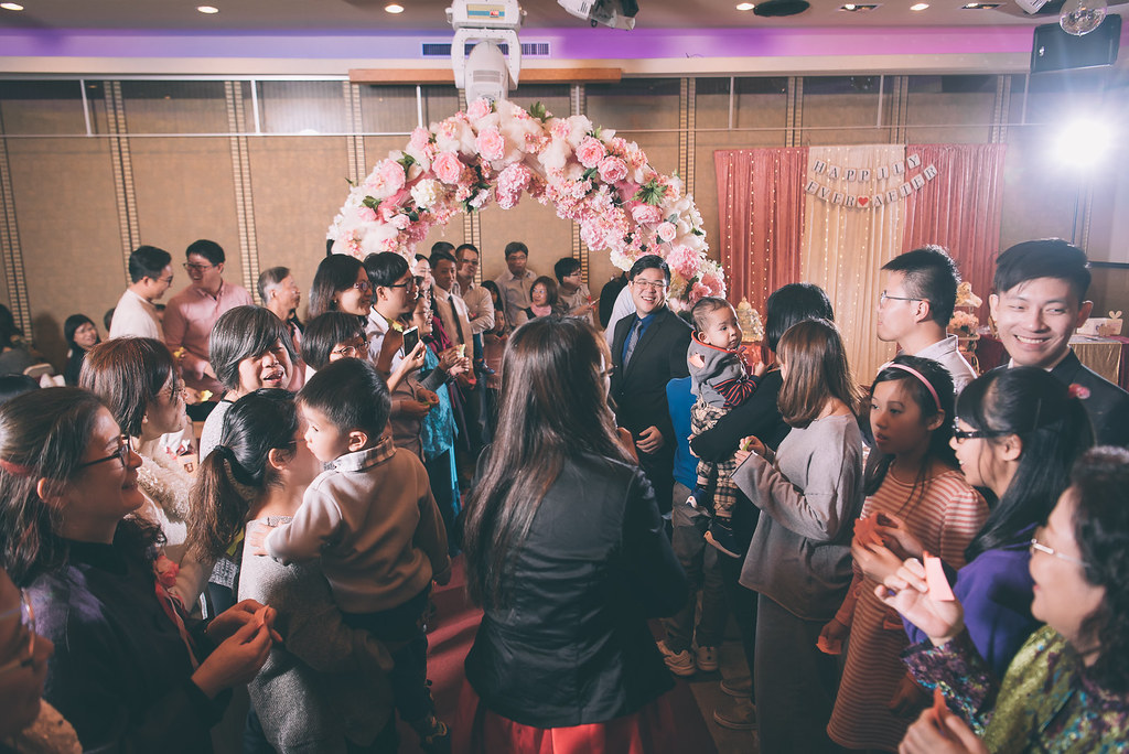 [婚禮攝影]Eric & Yuling 文定迎娶午宴@聖華宮素菜餐廳-最專業的團隊完成每場完美婚禮紀錄，拍的不只好更要快! #即拍即印